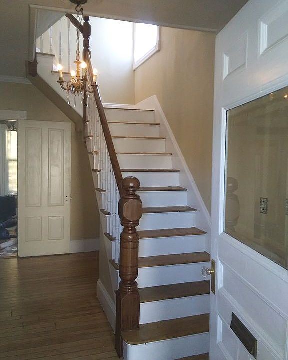 Main unit stairs