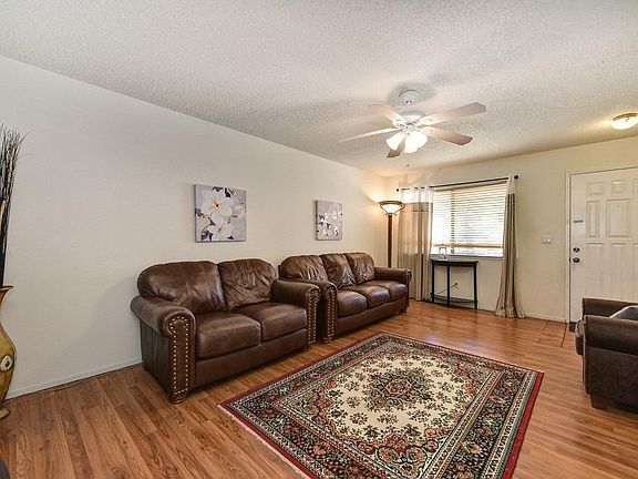 4th image of 4516 Cyclamen Way