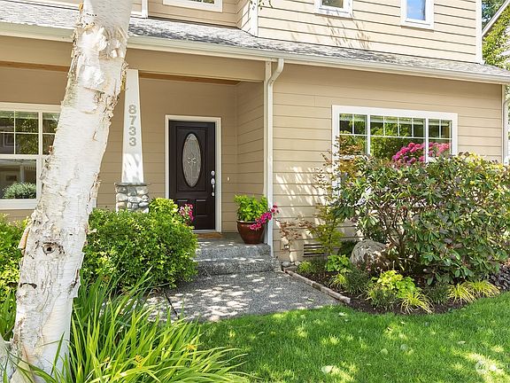 2nd image of 8733 NE Rosario Place