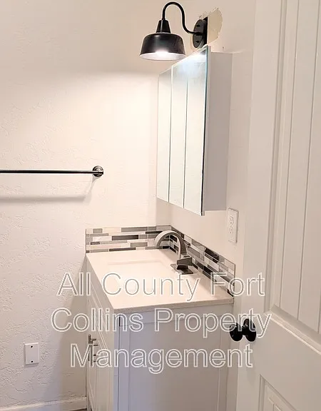 348 N Jefferson Ave #102 — Photo 12