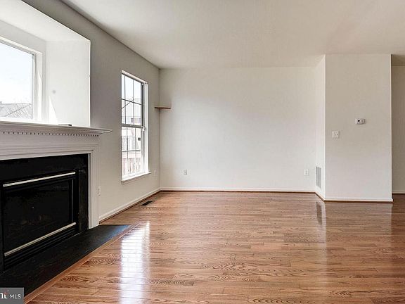 5th image of 2432 Mountain Mill Pl