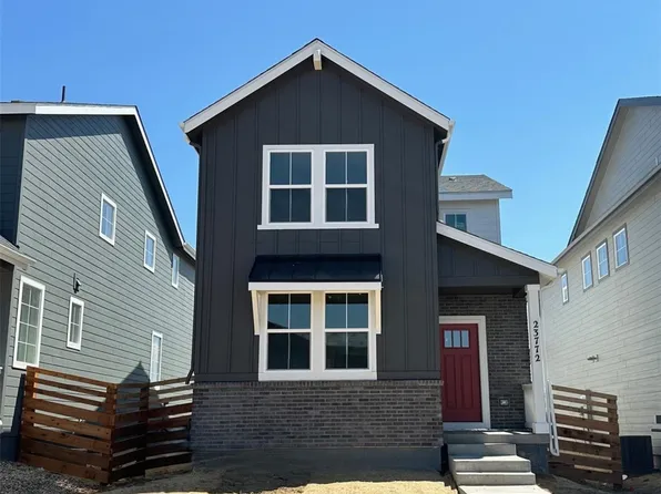 23772 E 33rd Place, Aurora, CO 80019