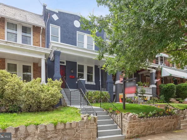 631 Girard St NE, Washington, DC 20017