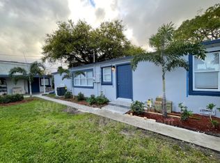 6142 Grant St, Hollywood, FL 33024