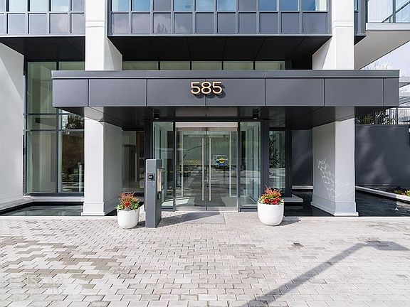 4th image of 585 Austin Ave #2206