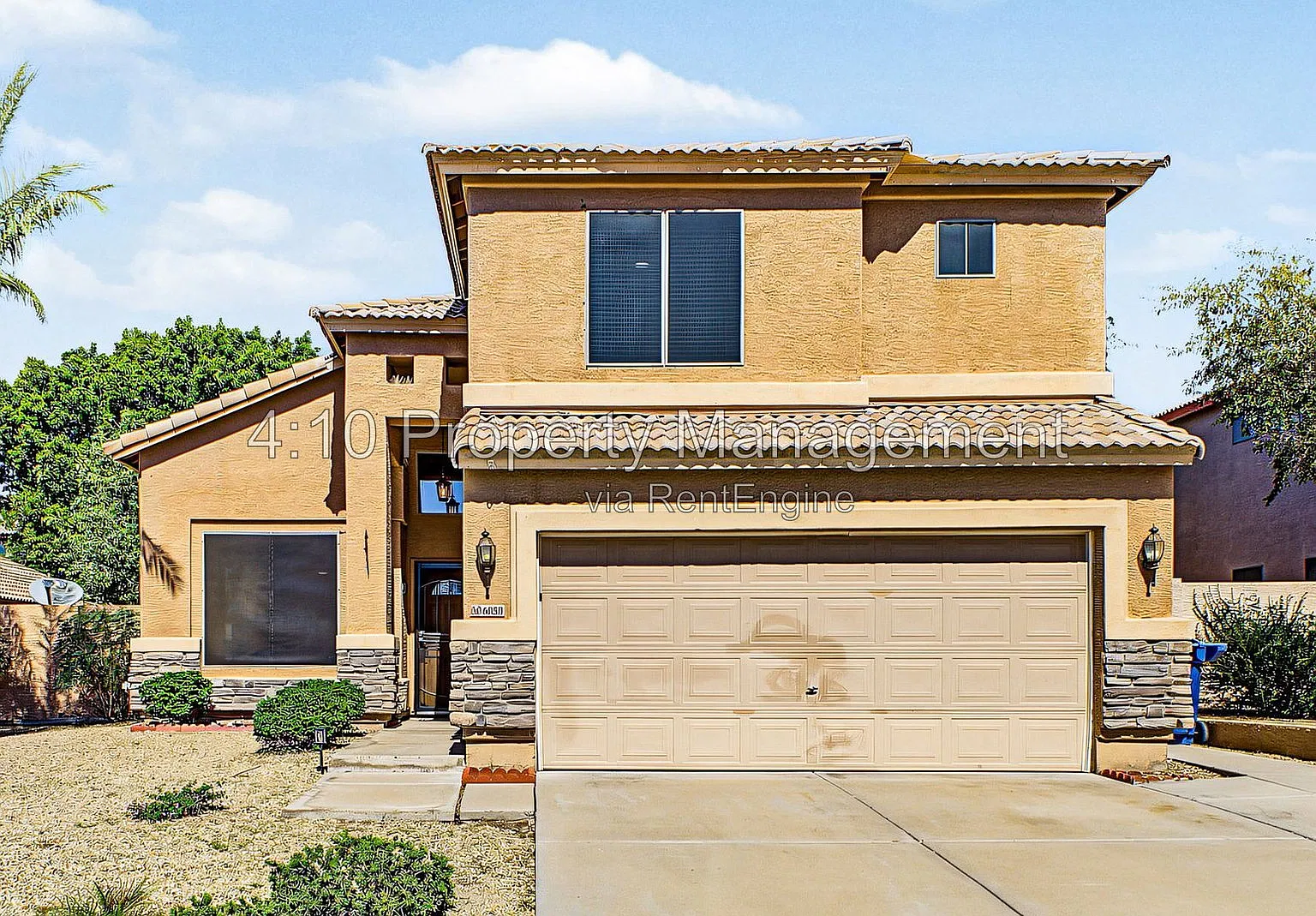 4 bed, 3.0 bath, 2168 sqft, $3,000 — Photo 2