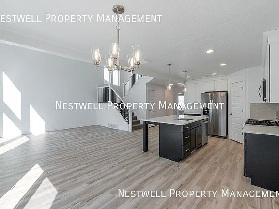 3rd image of 694 N Gillan Dr