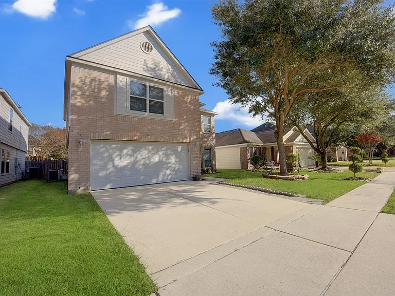 3118 Clipper Winds Way — Photo 2