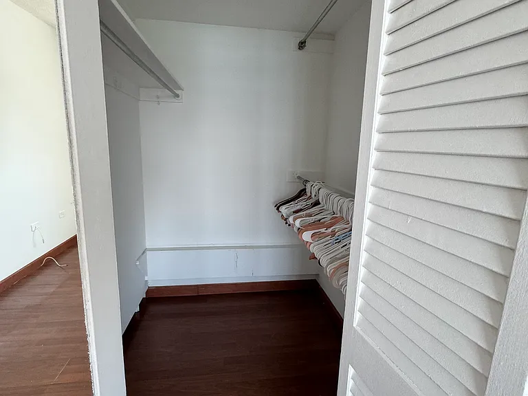 905 Brickell Bay Dr #928 — Photo 6