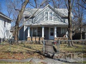 2nd image of 1050 S McGregor St