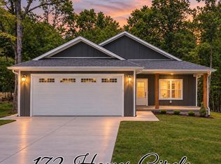 172 Hawes Cir, Crossville, TN 38558