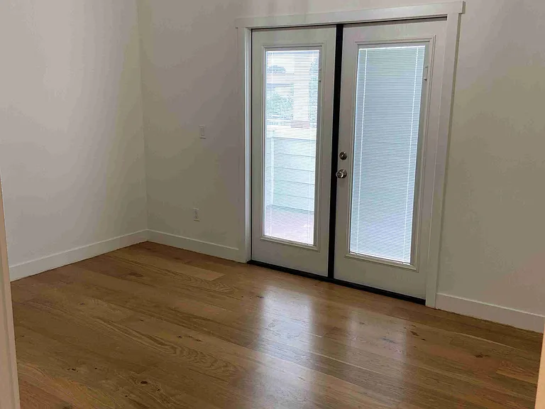 131 E Brookdale Pl #A — Photo 10