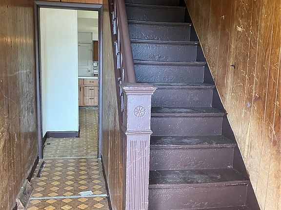 2nd image of 319 Bessemer Ave