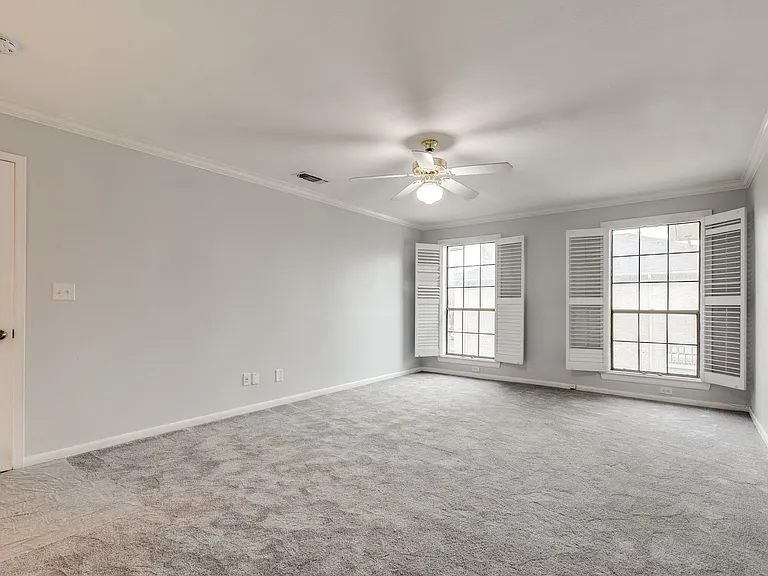 2611 Eisenhauer Rd #903 — Photo 16