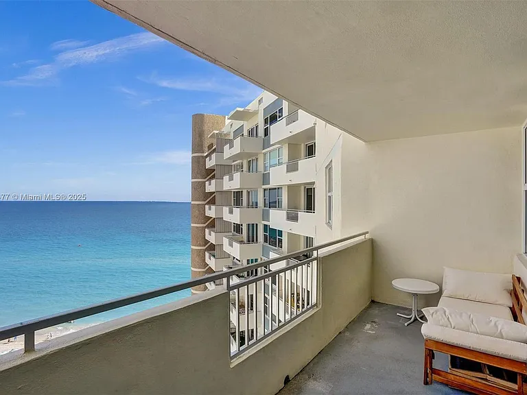 3180 S Ocean Dr #1504 — Photo 1