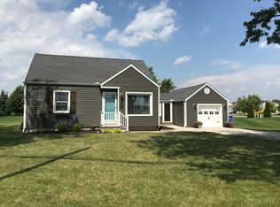 1810 Stewart Rd, Monroe, MI 48162