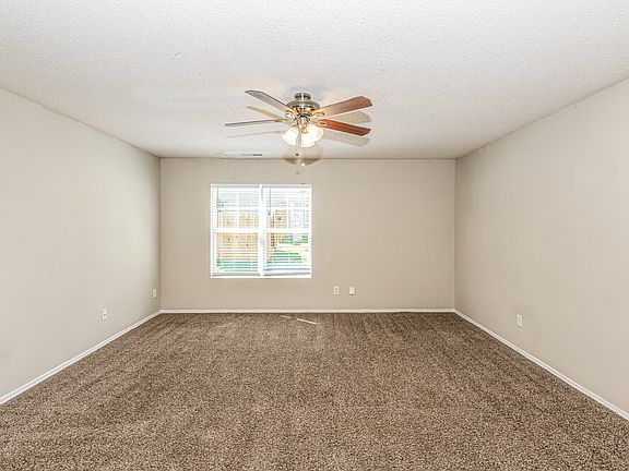 4th image of 1020 Gelfield Rd