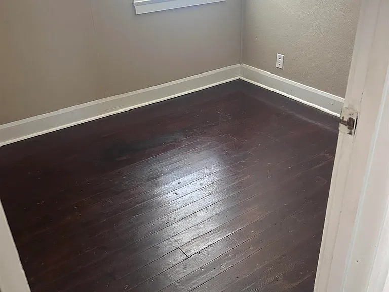 1004 W Wenonah Blvd — Photo 17