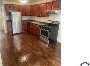 864 Glenmore Ave #1, Brooklyn, NY 11208
