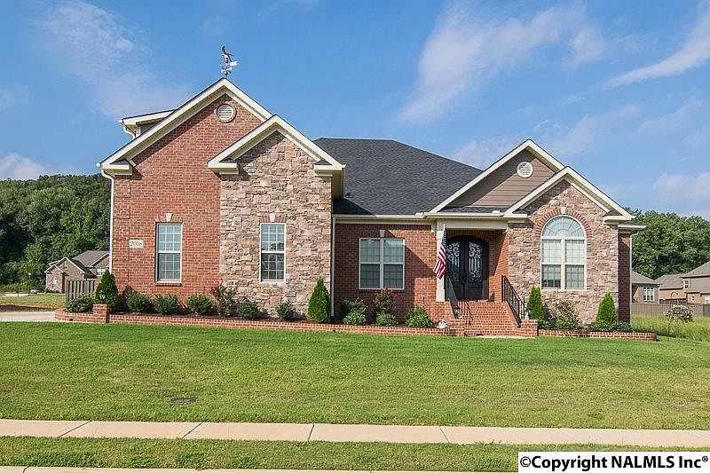 1st image of 2008 Meadow Creek Cir SE