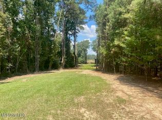 Adams Rd, Smithdale, MS 39664