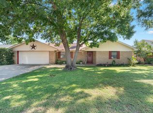 1407 Inglewood Dr, Stephenville, TX 76401