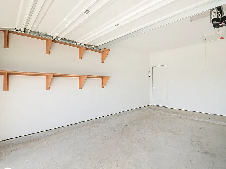 3820 Vista Grove Ct — Photo 30