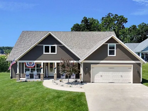 1275 Silver Leaf Ln, Osage Beach, MO 65065
