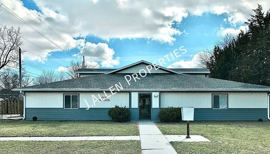 606 W Prairie Ave #1