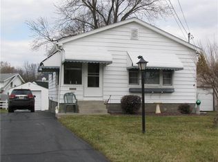 1085 Leslie St, Sharon, PA
