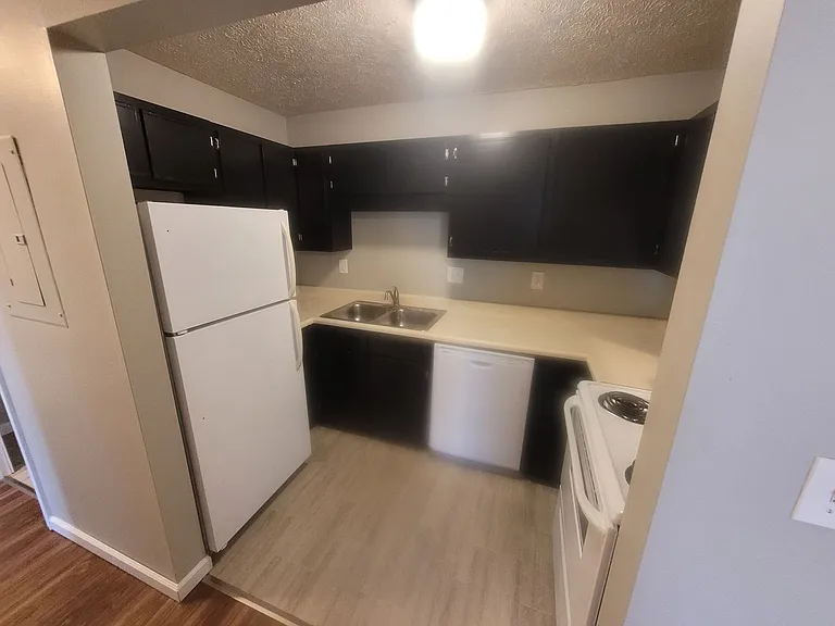 1422 Main St — Photo 19