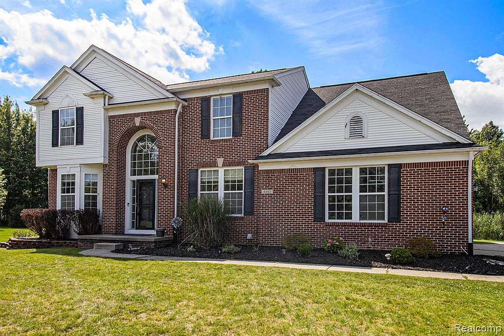 6161 Creekside Ct, Grand Blanc, MI 48439 Zillow