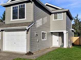 22738 SE 242nd St, Maple Valley, WA 98038