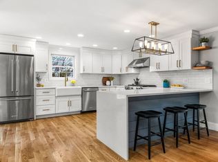 11 Purcell Rd, Arlington, MA 02474