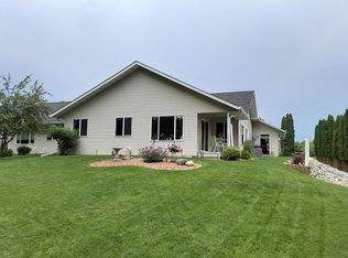 1847 Kemberidge Rd, Detroit Lakes, MN 56501