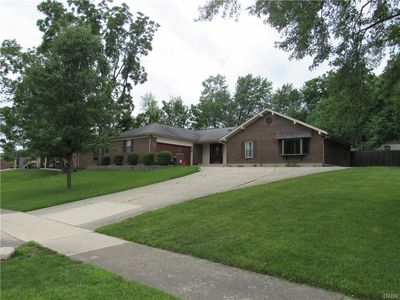 1143 Crestwood Hills Dr, Vandalia, OH, 45377