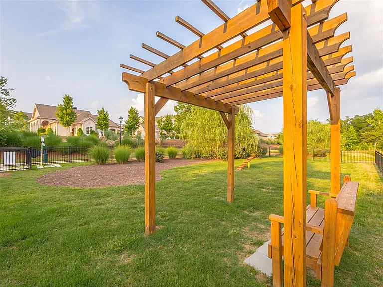 Enjoy the community garden at Hawthorne at the Meadows