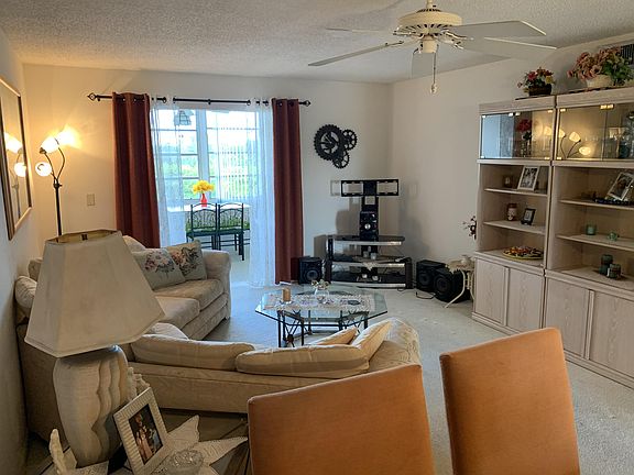 5th image of 2601 NE 3rd Ct #4120