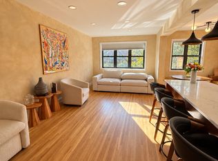 1239 E 55th St #2, Brooklyn, NY 11234