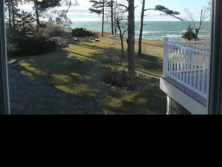 4455 N Lakeshore Dr — Photo 38