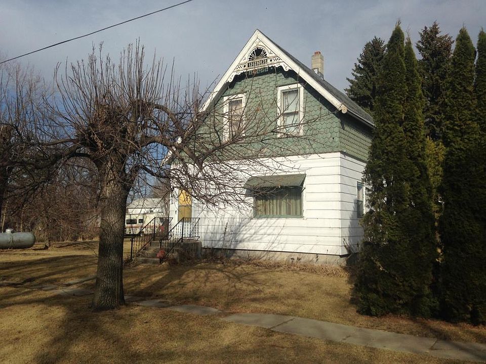 1st image of 521 Ives St