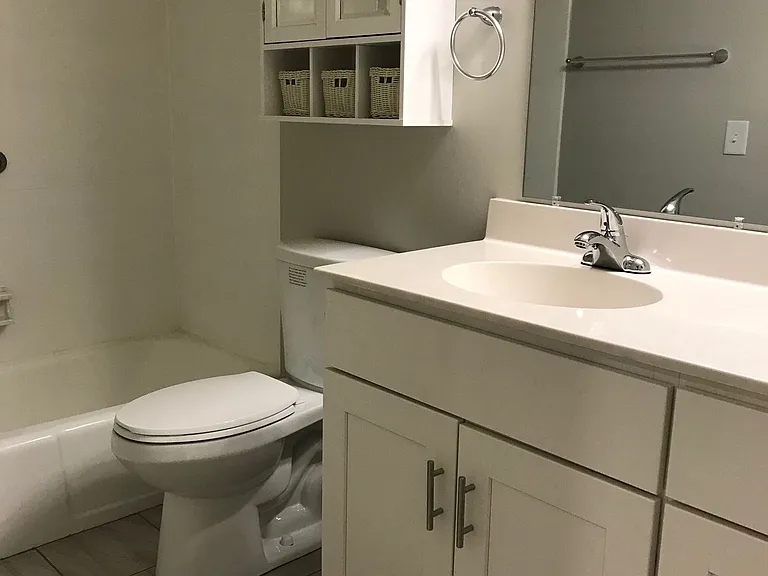 Heritage Village Apartments — Photo 15