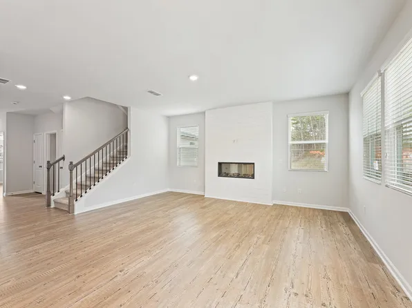 7140 Brushwood Bnd, Lithonia, GA 30058