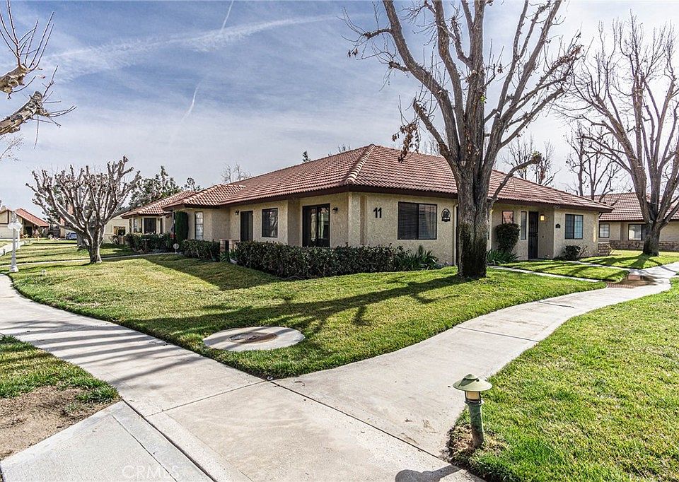 1st image of 19256 Cottonwood Dr