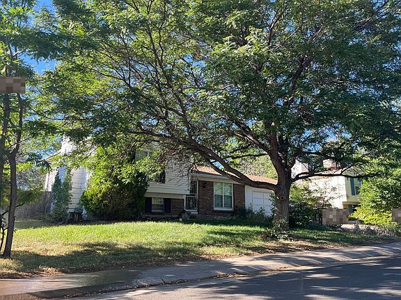 3rd image of 1263 S Argonne Cir