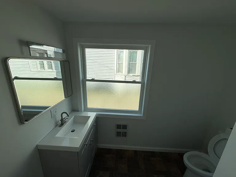 328 1st St #1 — Photo 8