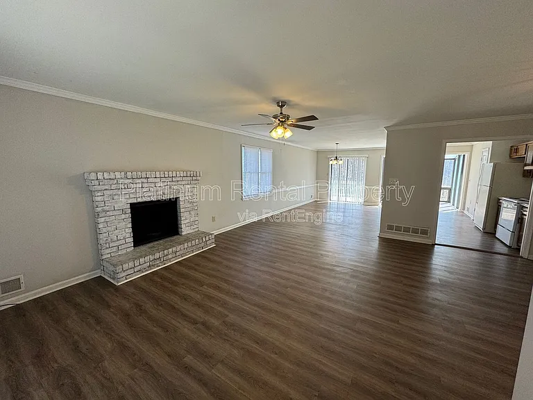 40 Briarwood Ct — Photo 4