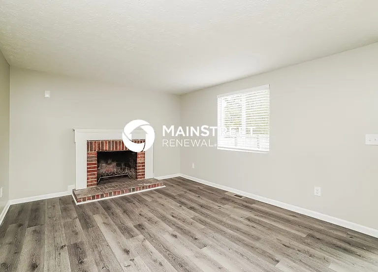 696 Maclam Dr — Photo 12