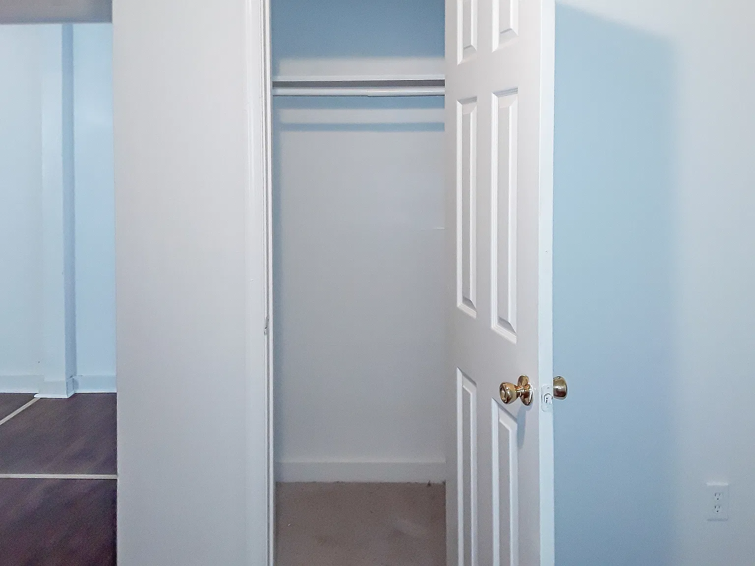 1 bed, 576 sqft, $1,099 — Photo 4