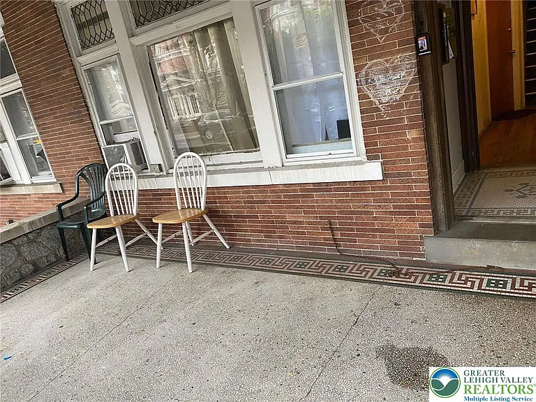 1641 W Turner St #2 — Photo 20